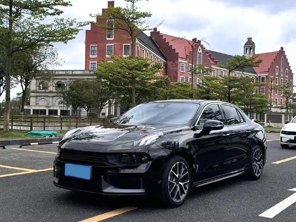 2019 LYNK&CO 03 1.5T 180HP L3 7DCT