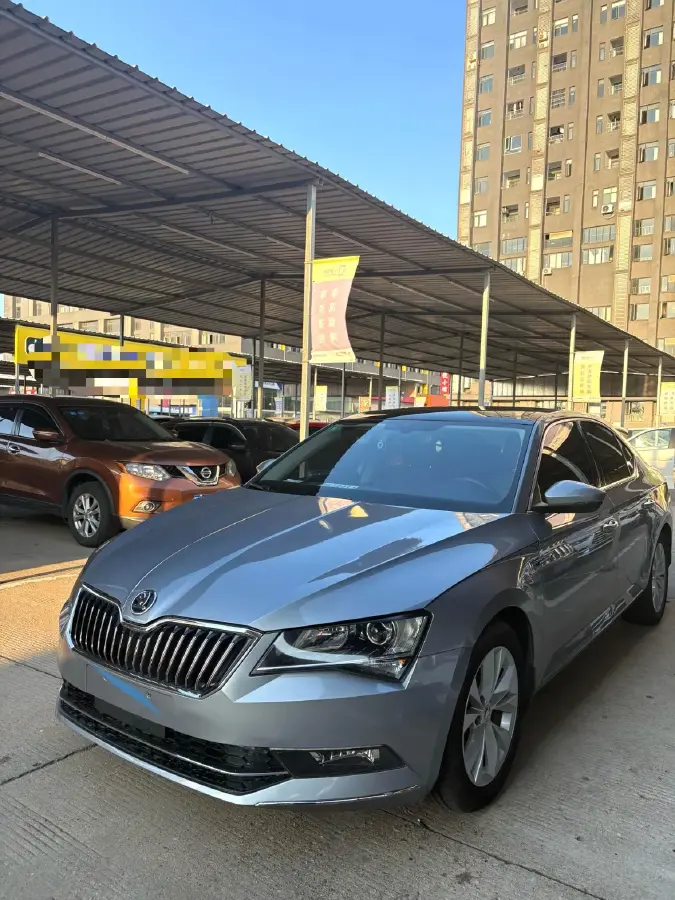 2018 Skoda Superb 1.4T 150HP L4 7DCT