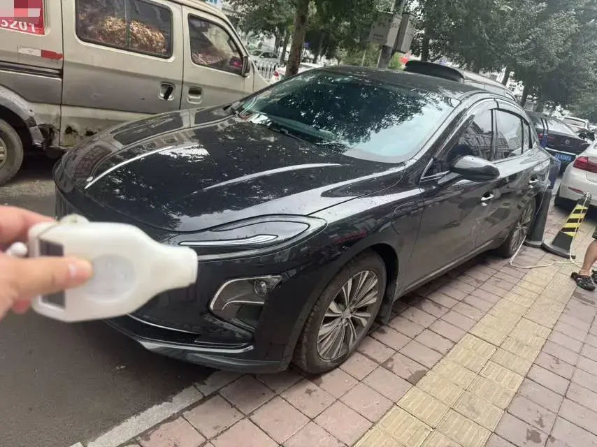 2022 HongQi E-QM5 BEV 54KWH