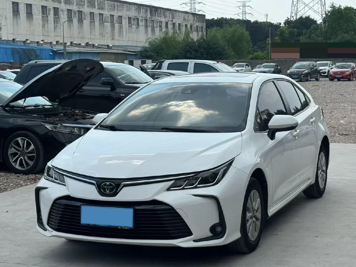 2019 Toyota Corolla 1.2T 116HP L4 CVT