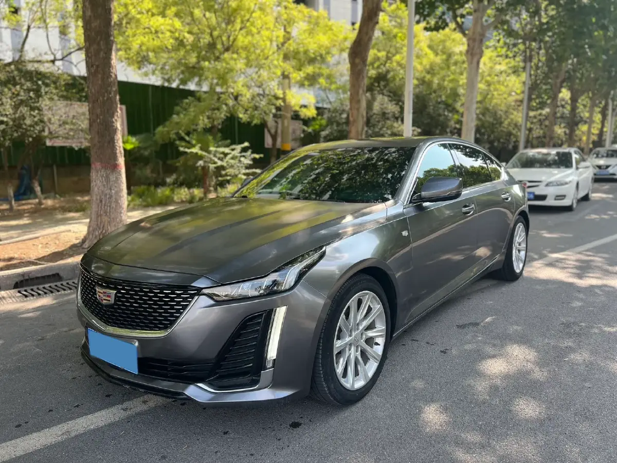 2020 Cadillac CT5 2.0T 237HP L4 10AT