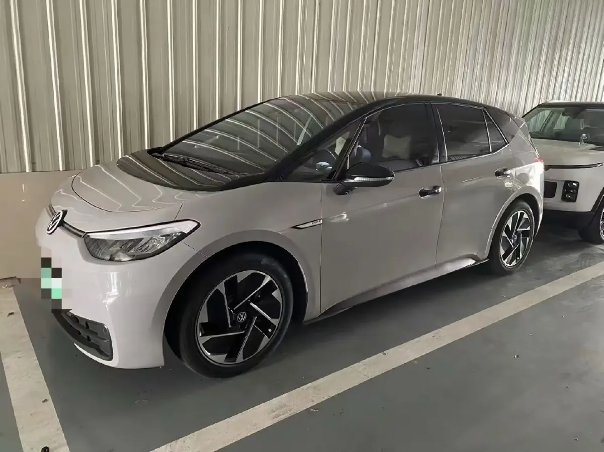 2023 Volkswagen ID.3 BEV 52.8KWH
