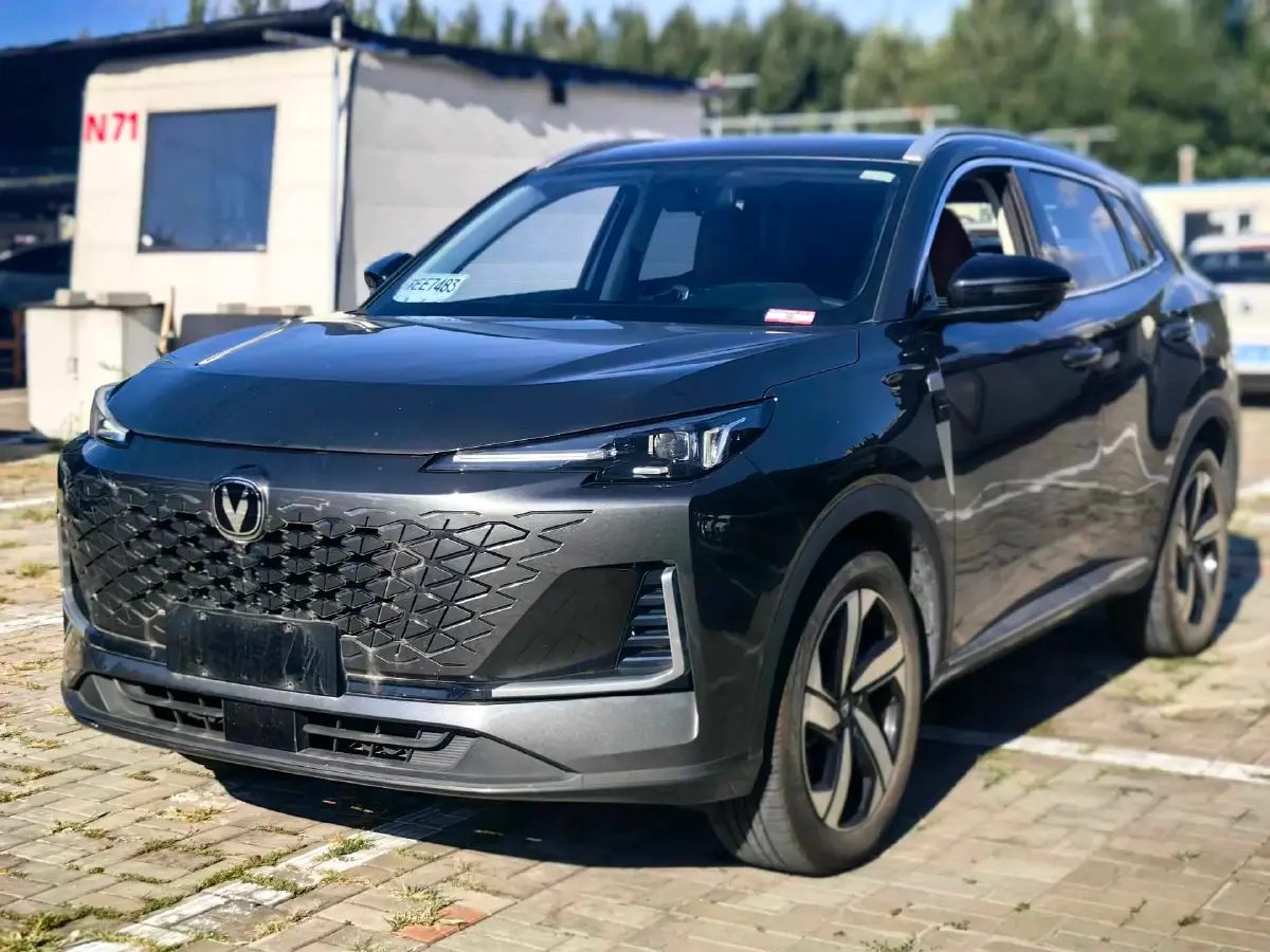 2024 ChangAn X5 PLUS 1.5T 188HP L4 7DCT