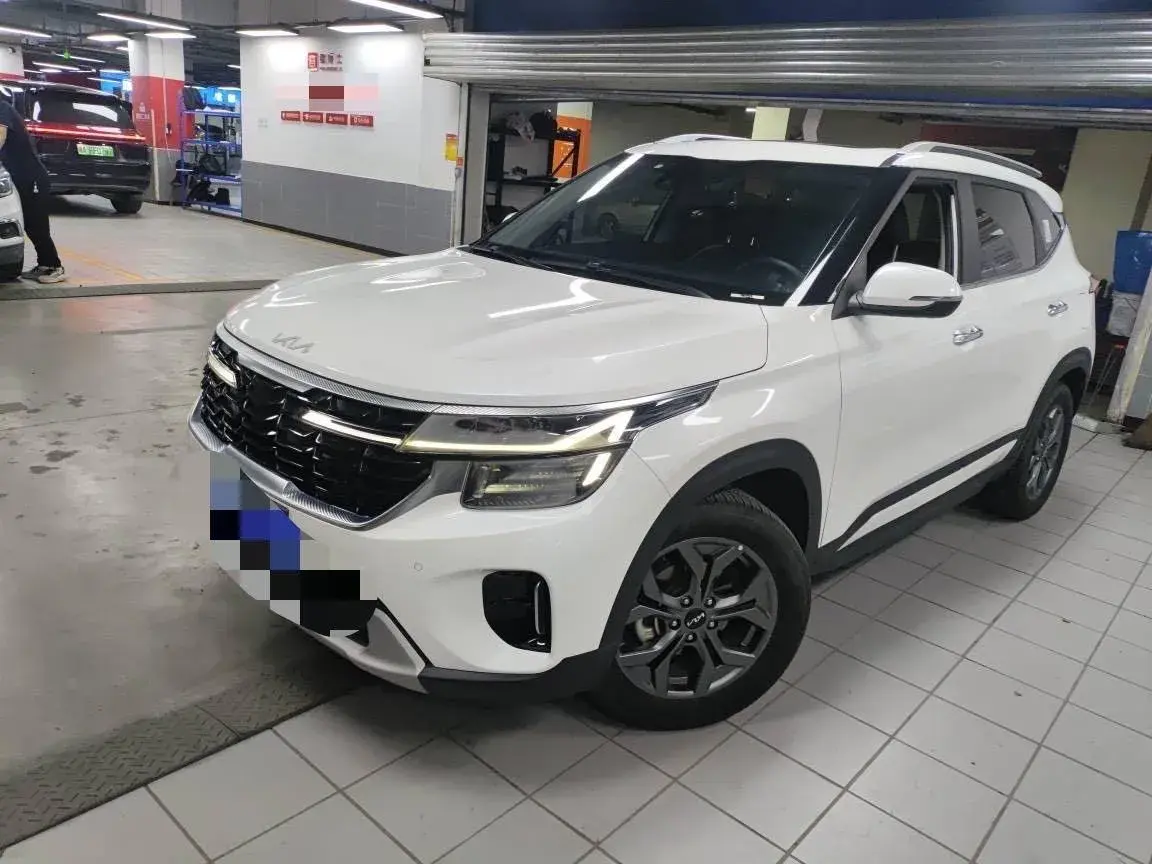 2023 Kia Seltos 1.5L 115HP L4 CVT