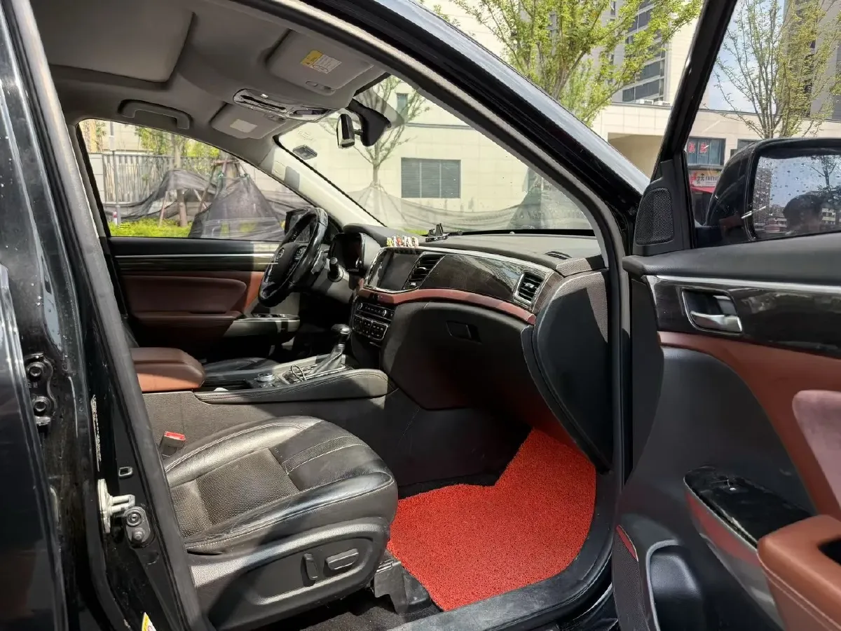 2017 GAC Trumpchi GS8 2.0T 201HP L4 6AT,autocango,china used car exporter,china ev exporter,chinese used car exporter,chinese used ev exporter