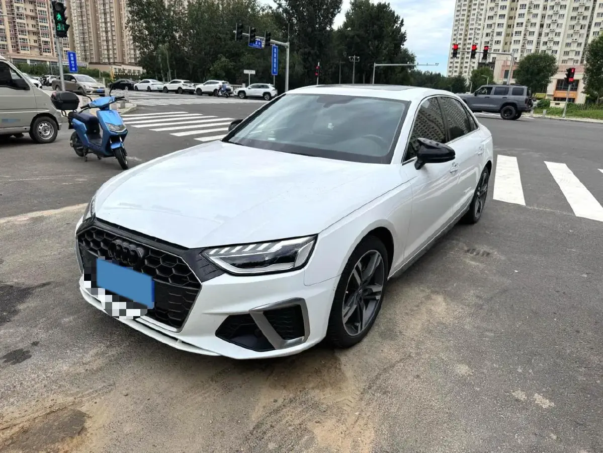 2020 Audi A4L 2.0T 190HP L4 7DCT