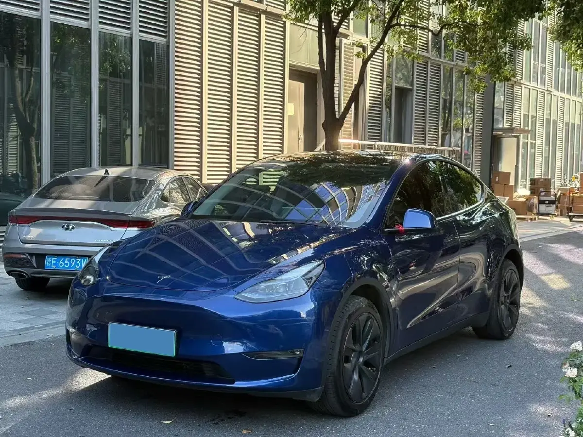 2024 Tesla Model Y BEV 78.4KWH
