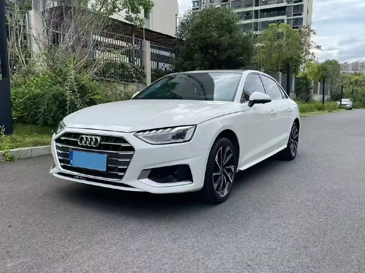 2020 Audi A4L 2.0T 190HP L4 7DCT