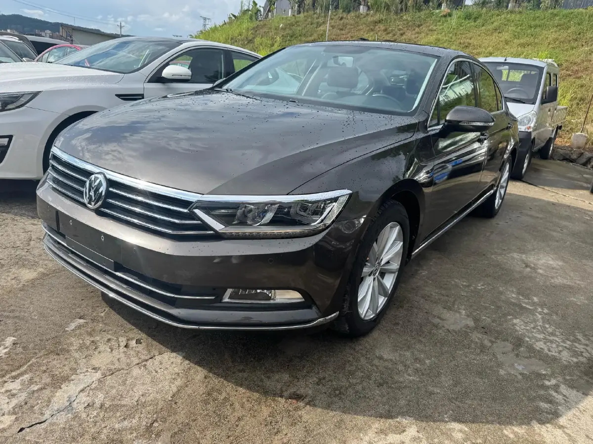 2019 Volkswagen Magotan 2.0T 186HP L4 7DCT