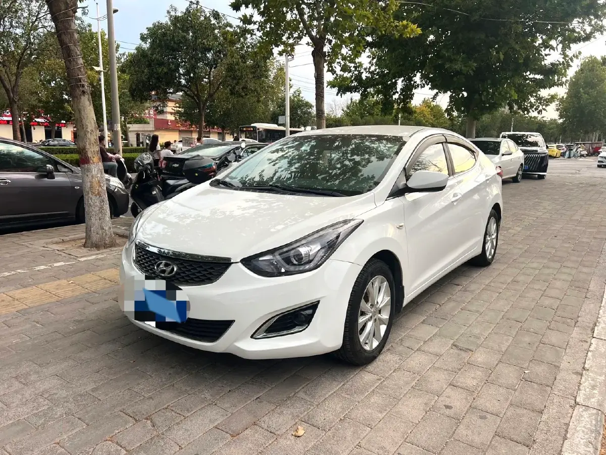 2016 Hyundai Elantra 1.6L 128HP L4 6AT