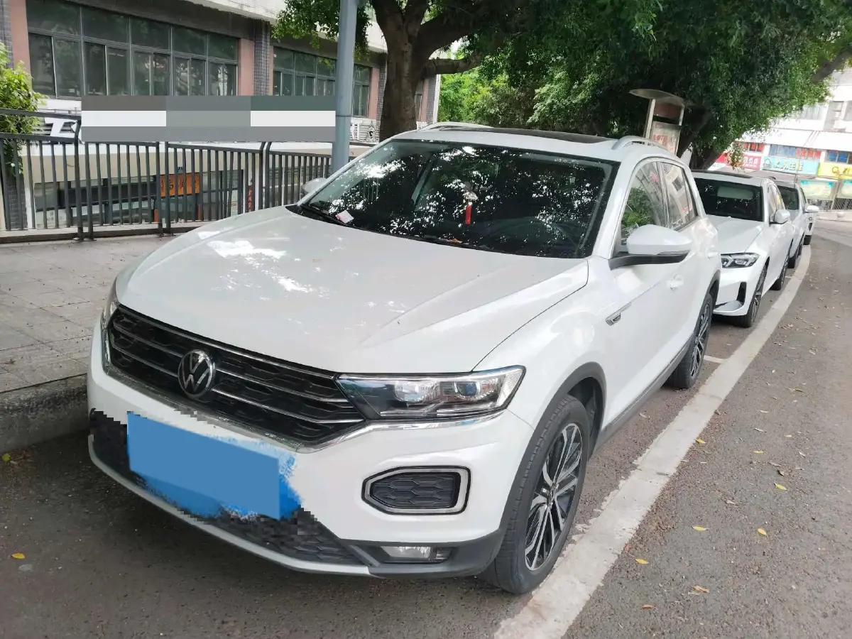 2021 Volkswagen T-Roc 1.4T 150HP L4 7DCT