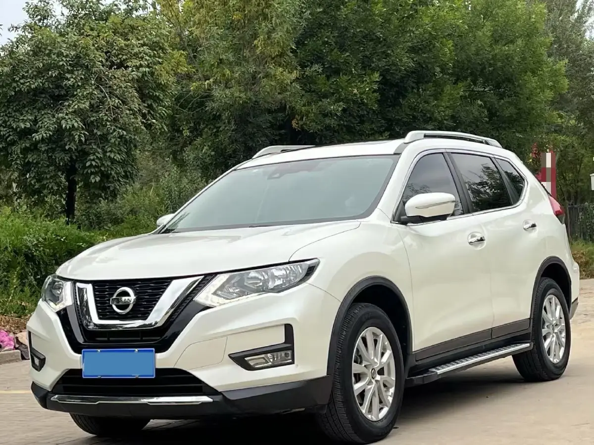 2020 Nissan X-Trail 2.0L 154HP L4 CVT