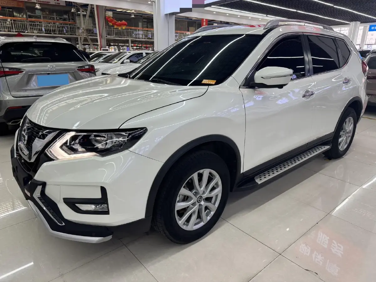 2020 Nissan X-Trail 2.0L 154HP L4 CVT