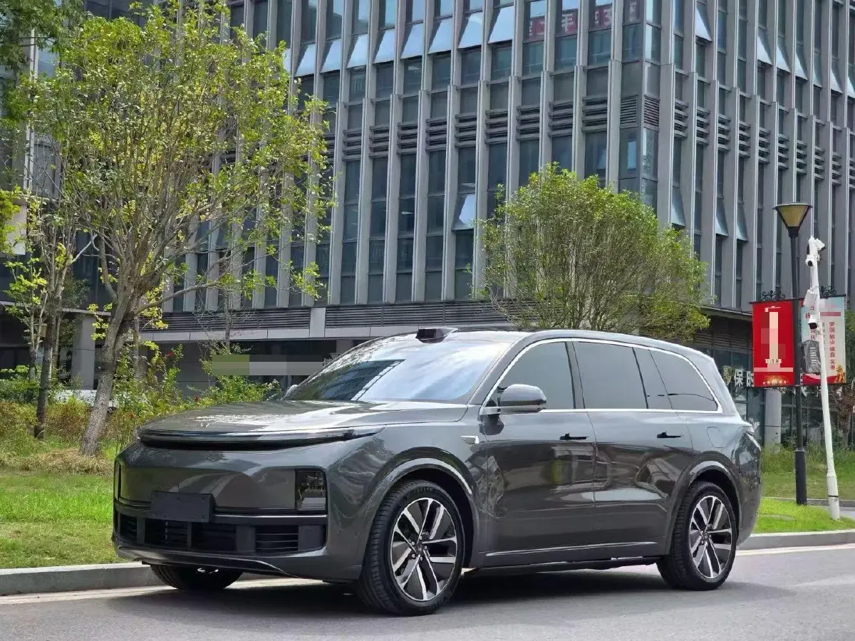 2022 Li L9 Range Extended 154HP REEV 42.6KWH