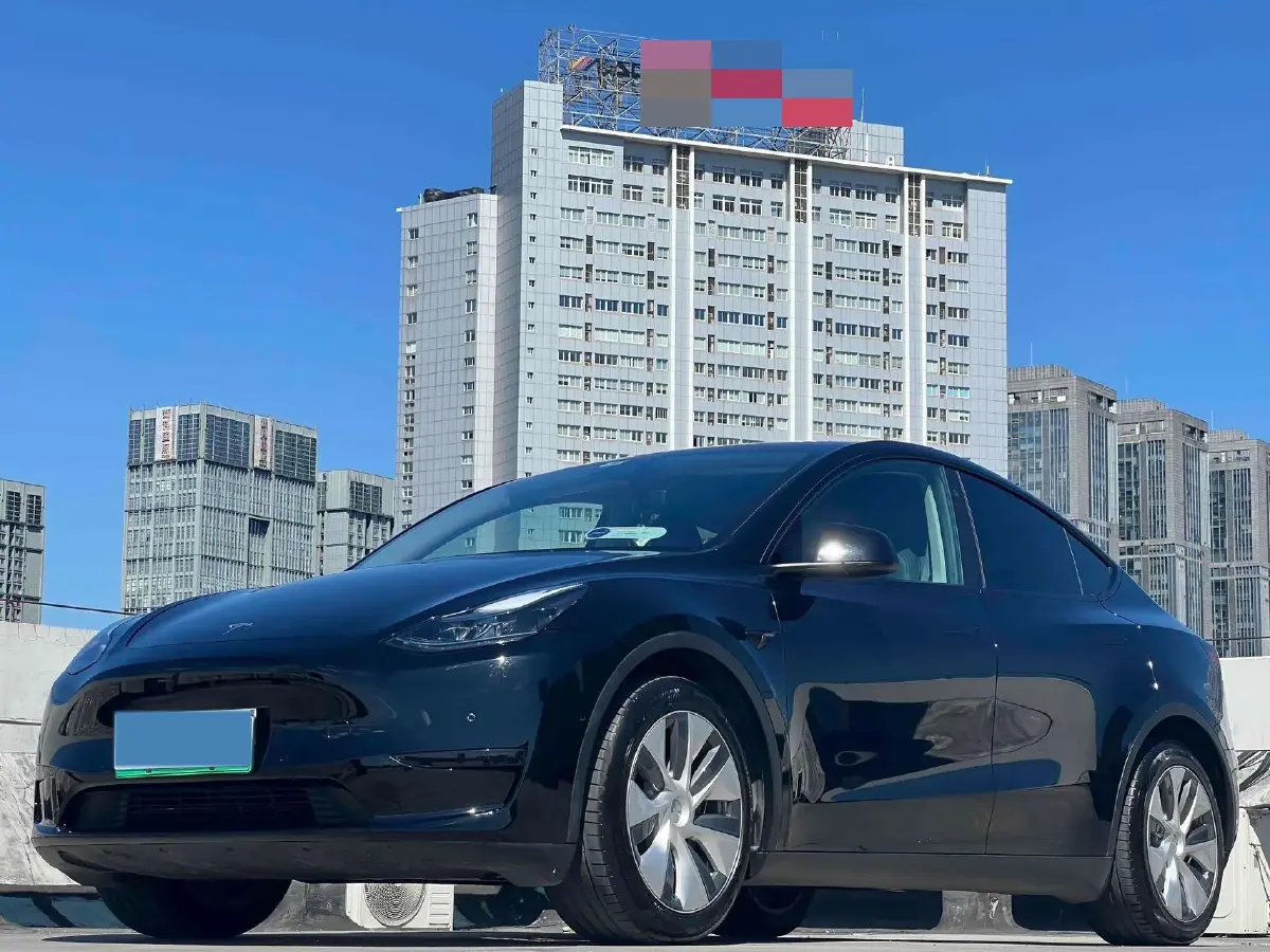 2022 Tesla Model Y BEV 60KWH