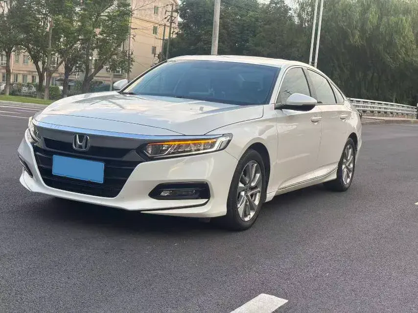2018 Honda Accord 1.5T 194HP L4 CVT