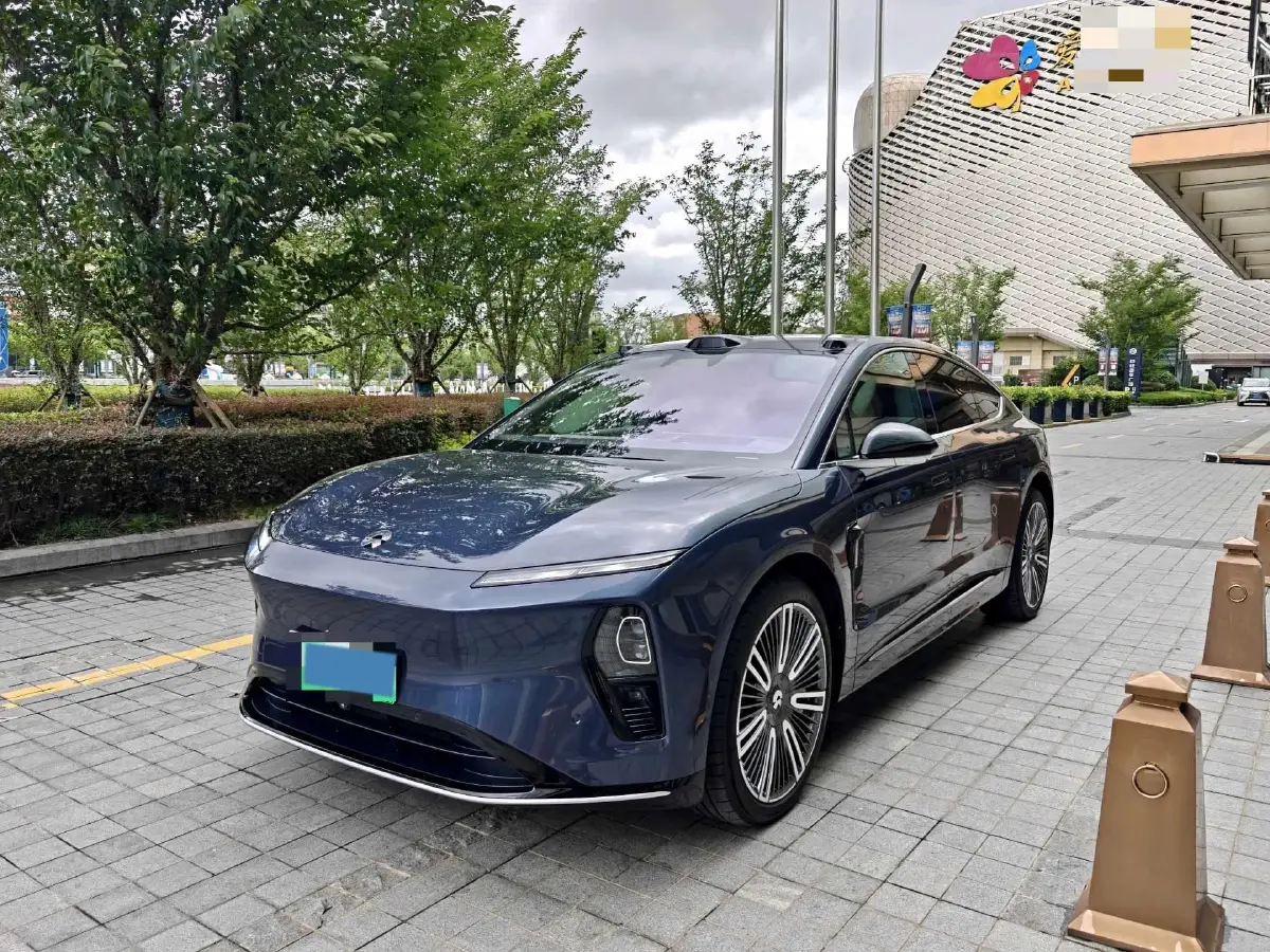 2025 NIO ET9 BEV 100KWH