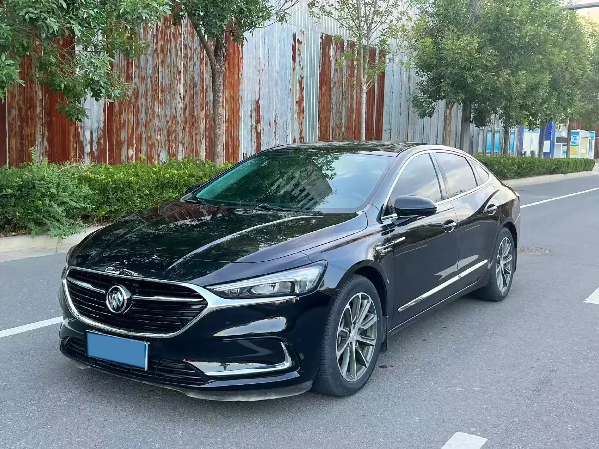 2020 Buick Larcosse 2.0T 237HP L4 9AT