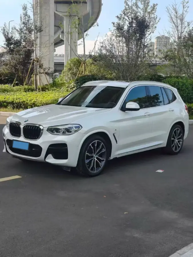 2021 BMW X3 2.0T 252HP L4 8AT