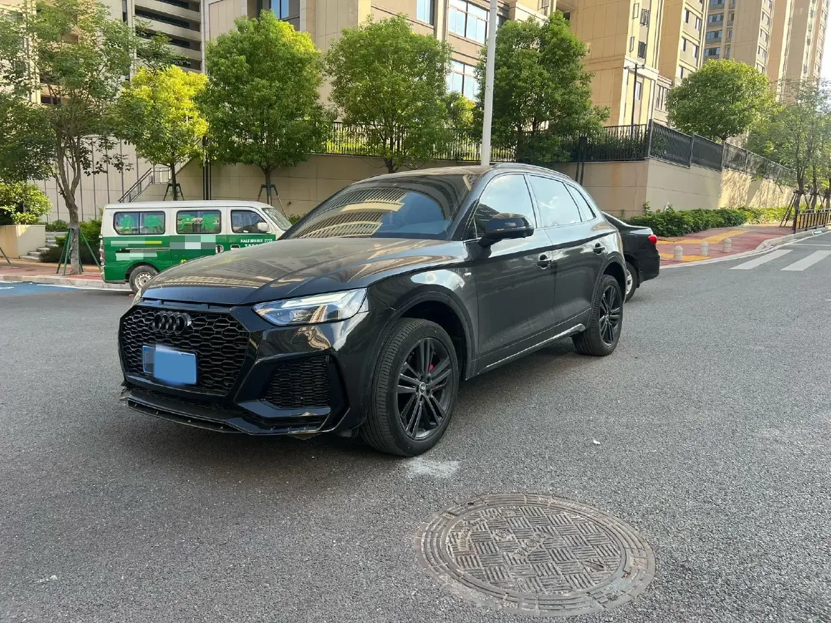 2025 Audi Q5L 2.0T 245HP L4 7DCT