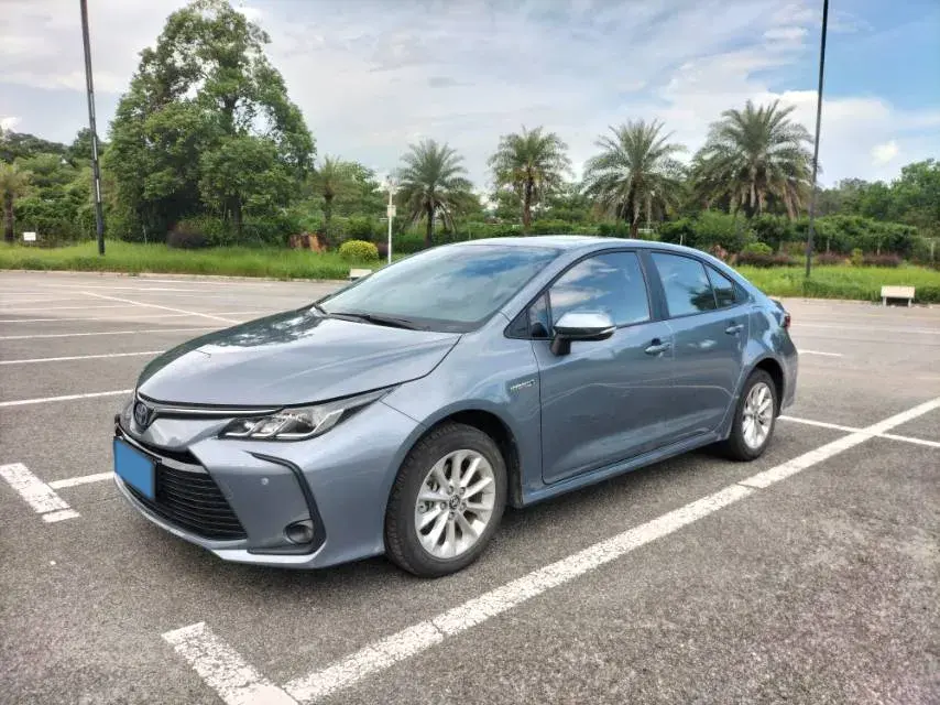 2022 Toyota Corolla 1.8L 98HP L4 E-CVT Hybrid