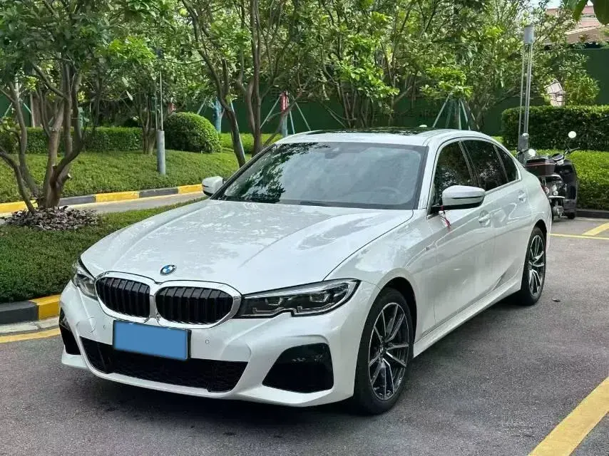 2022 BMW 3 Series 2.0T 184HP L4 8AT