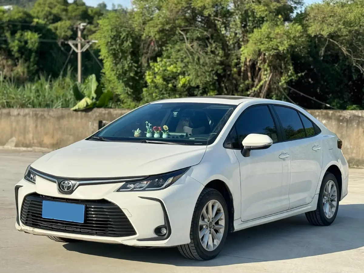 2022 Toyota Corolla 1.2T 116HP L4 CVT