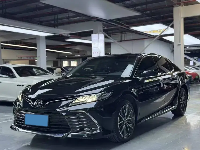 2022 Toyota Avalon 2.5L 209HP L4 8AT