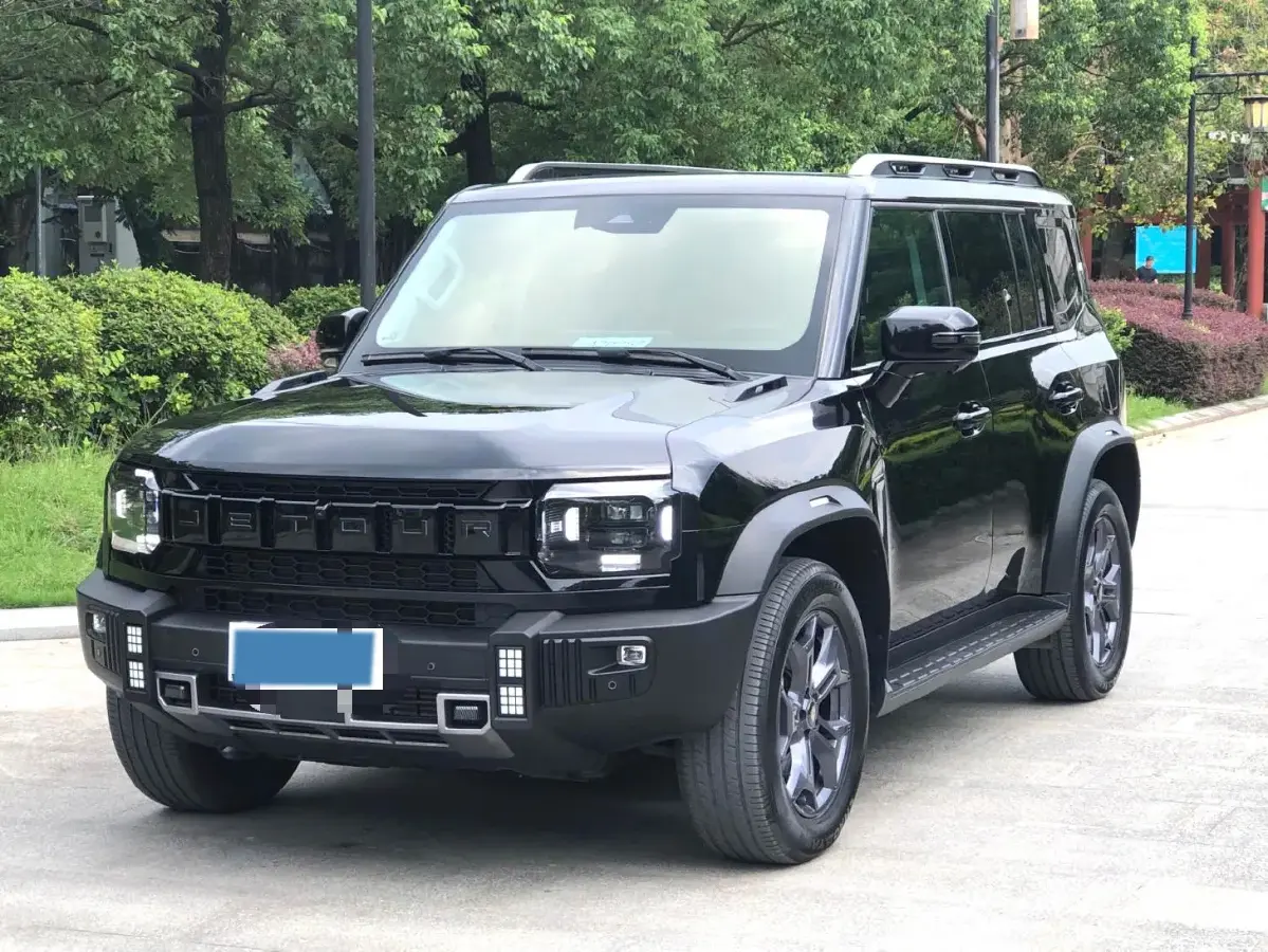 2023 Jetour Traveller 2.0T 254HP L4 7DCT