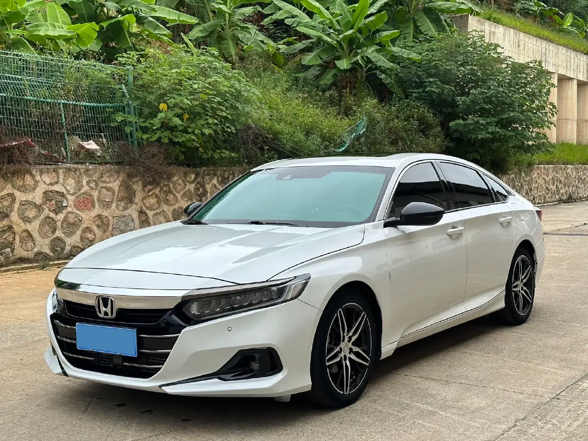 2022 Honda Accord 1.5T 194HP L4 CVT