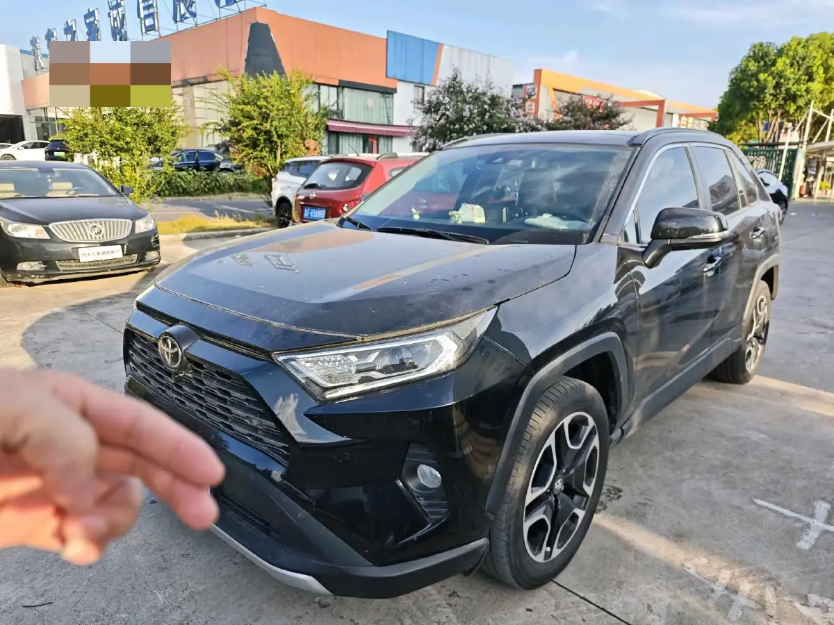 2022 Toyota RAV4 2.0L 171HP L4 CVT