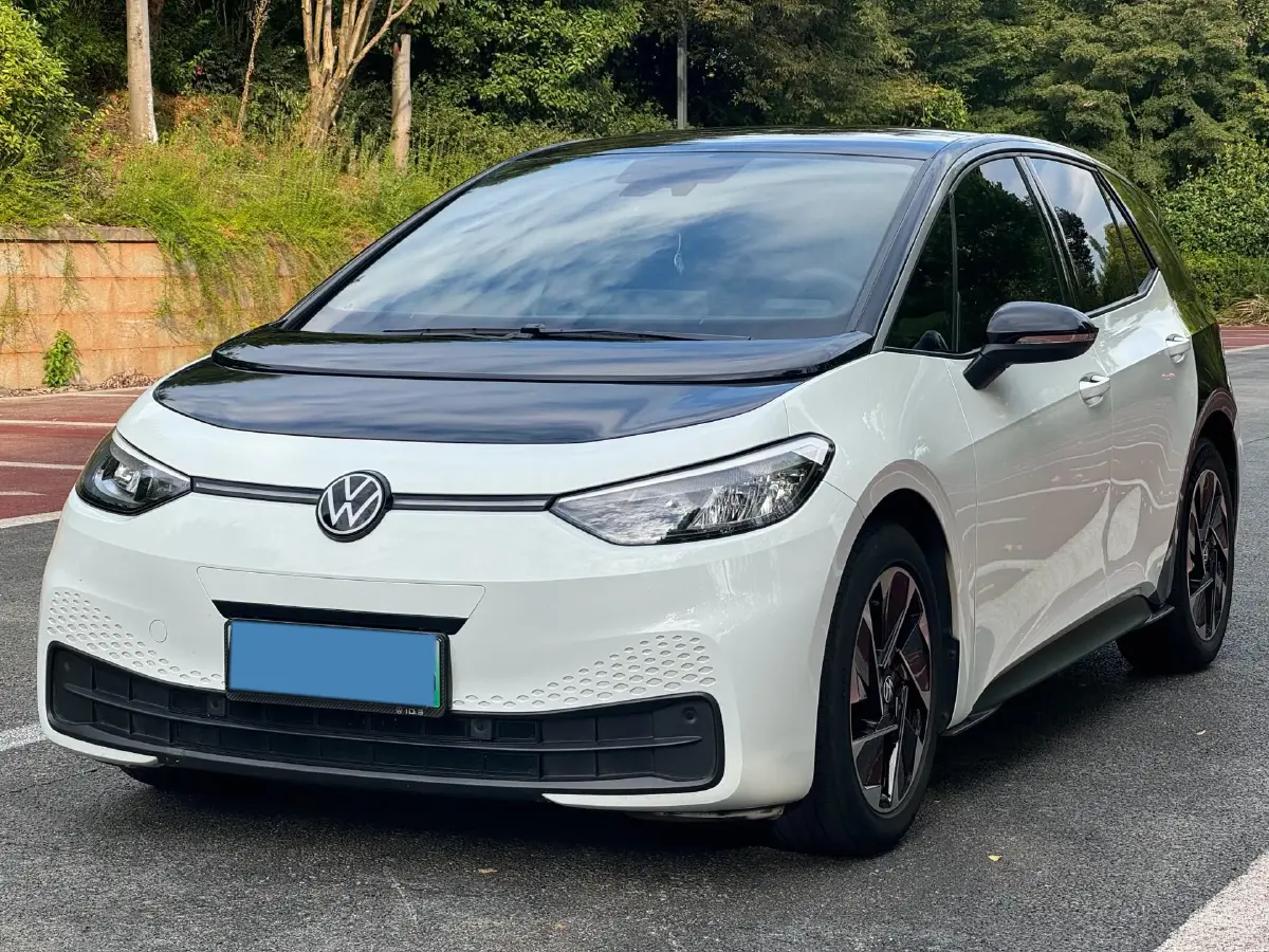 2024 Volkswagen ID.3 BEV 52.8KWH