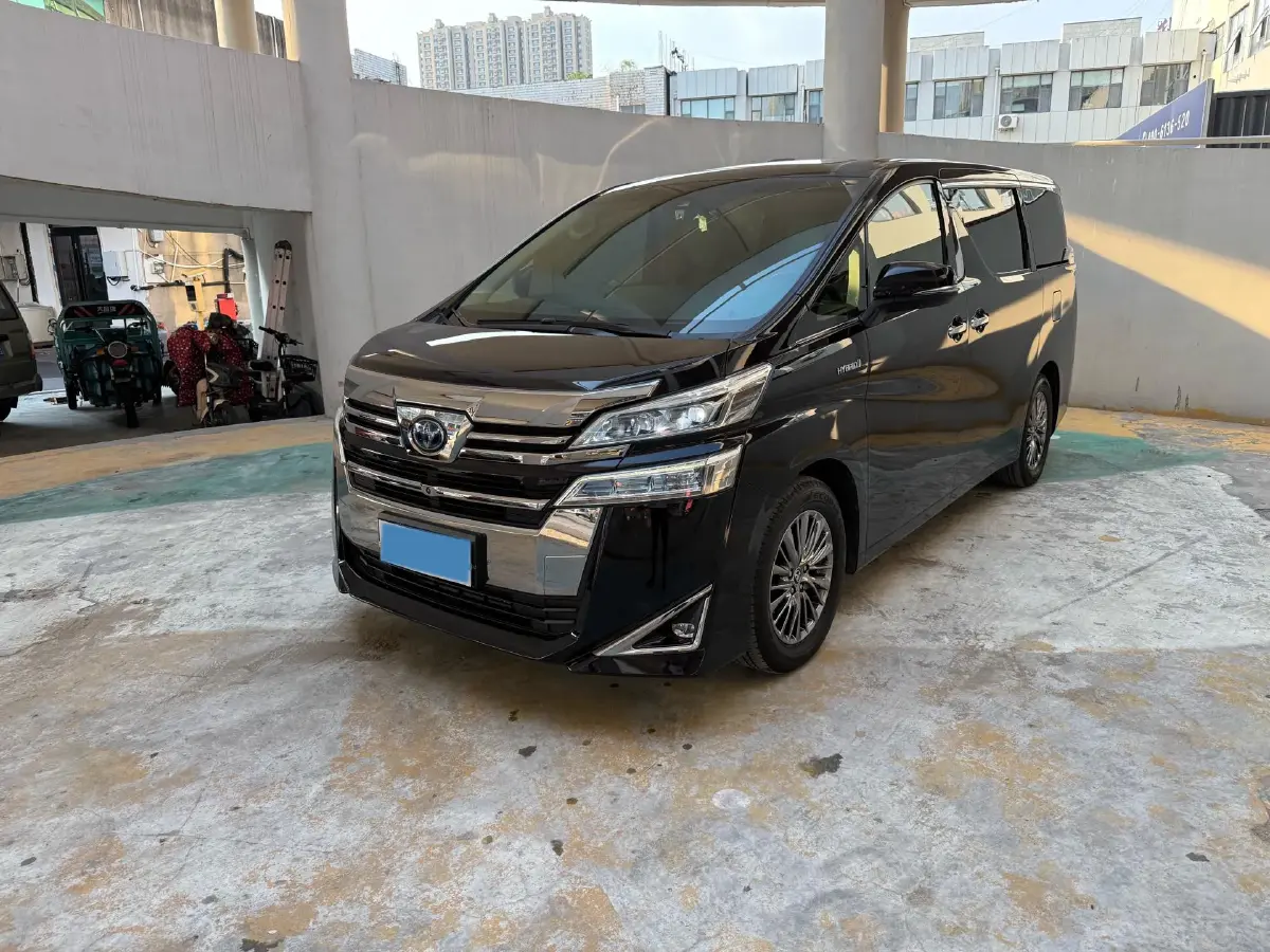 2019 Toyota Vellfire 2.5L 117HP L4 E-CVT Hybrid