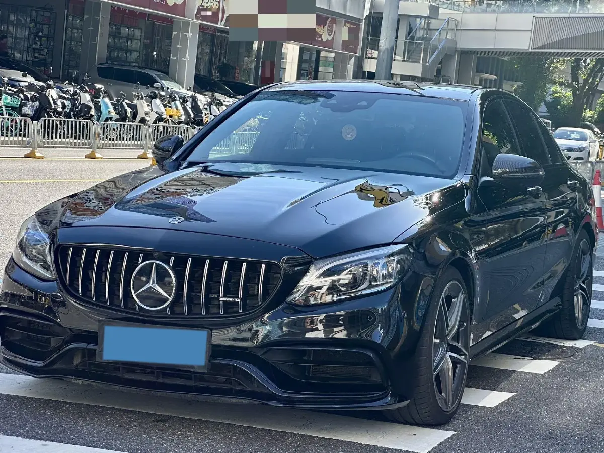2019 Mercedes-Benz C AMG 4.0T 476HP V8 9AT