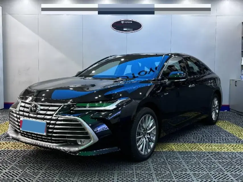 2024 Toyota Avalon 2.0L 152HP L4 E-CVT Hybrid