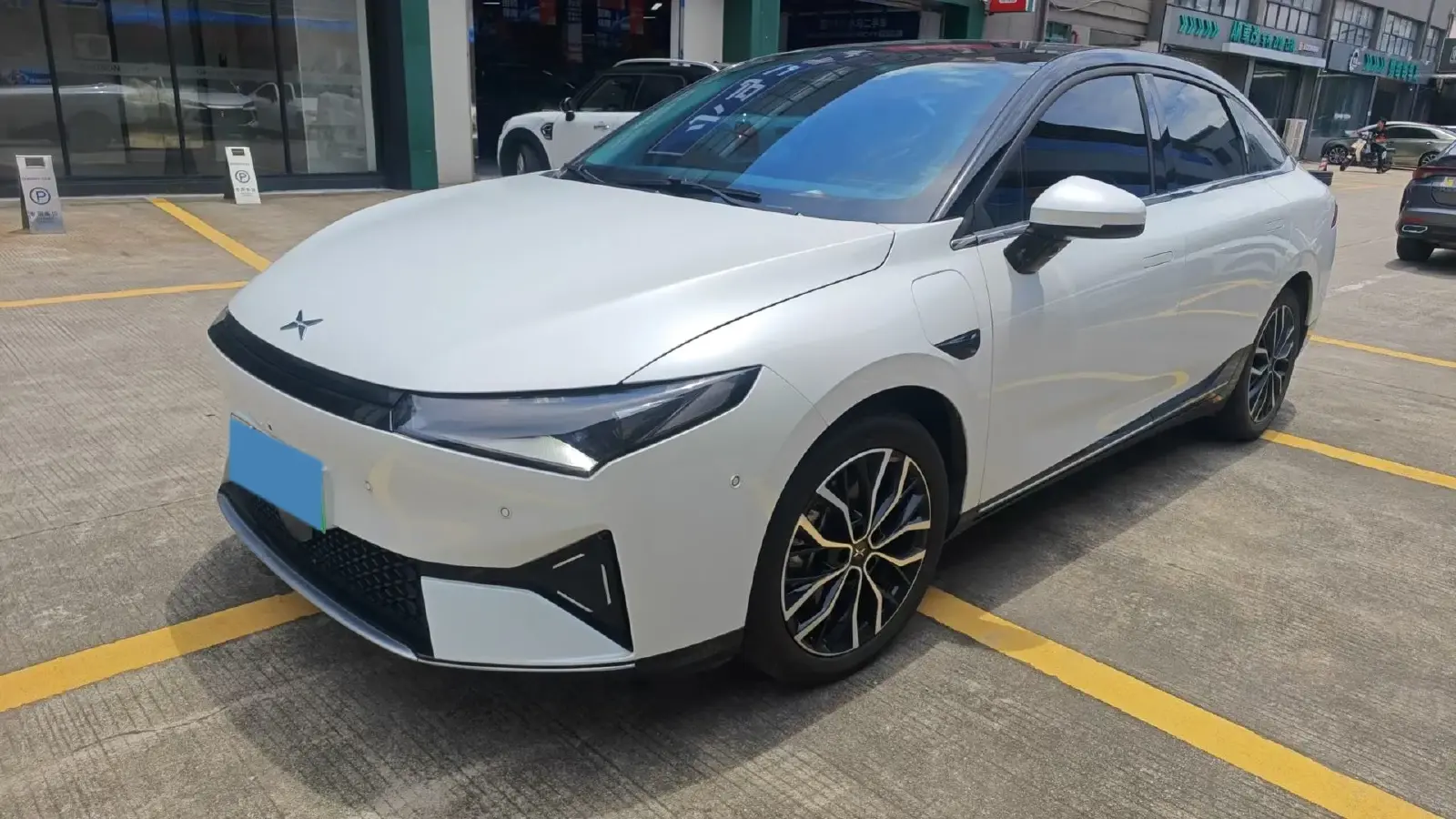 2022 Xpeng P5 BEV 66.2KWH