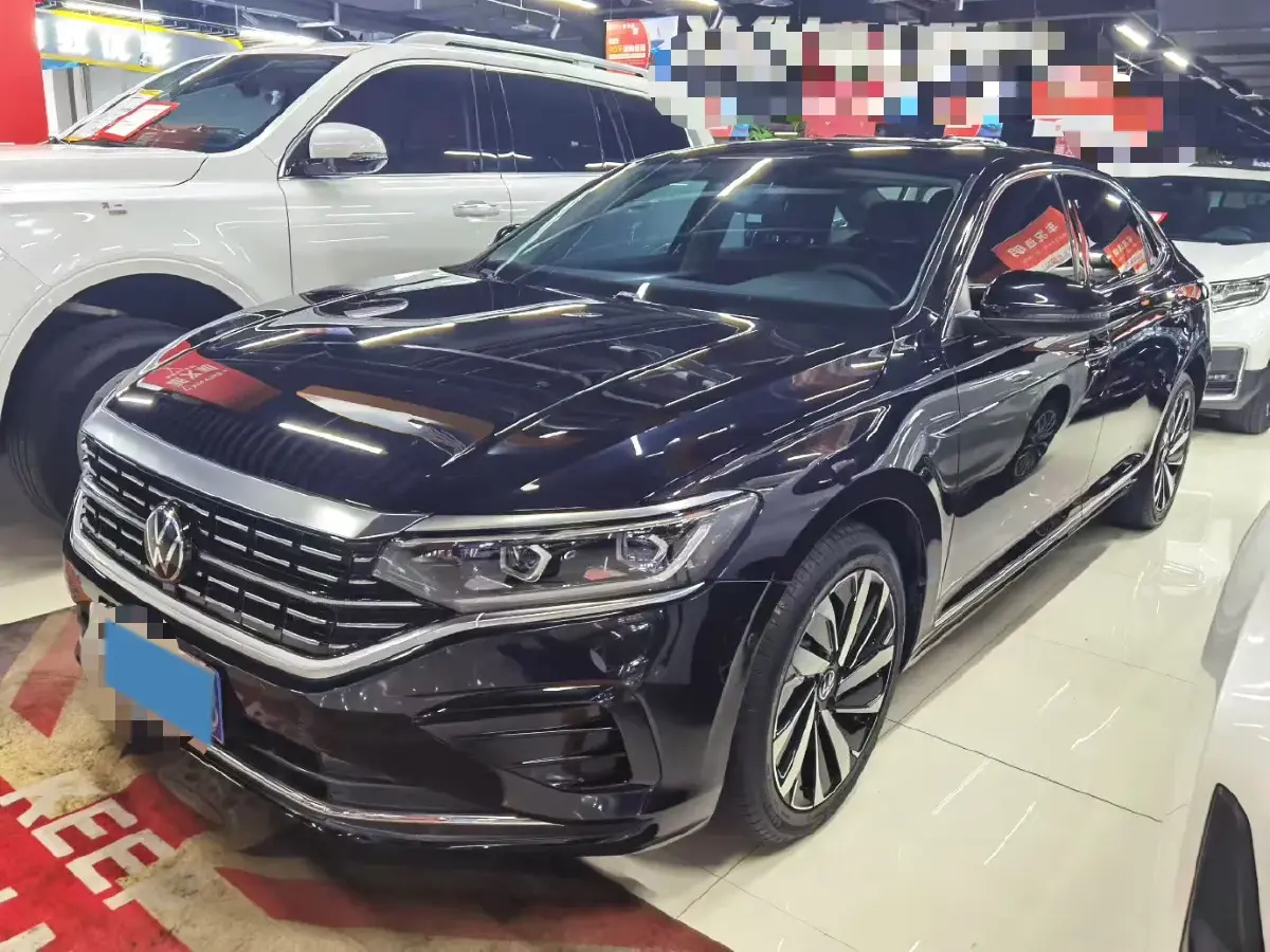 2022 Volkswagen Passat 2.0T 186HP L4 7DCT