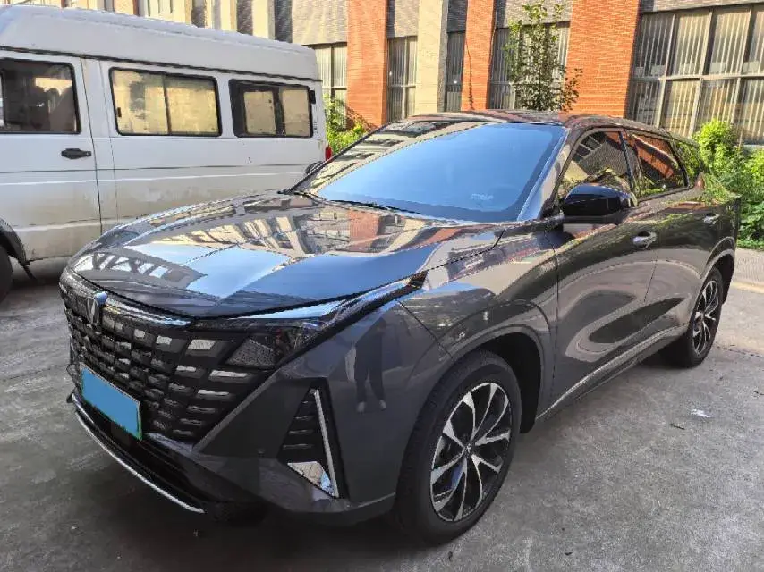 2024 ChangAn UNI-Z 1.5L 98HP L4 E-CVT PHEV 18.4KWH