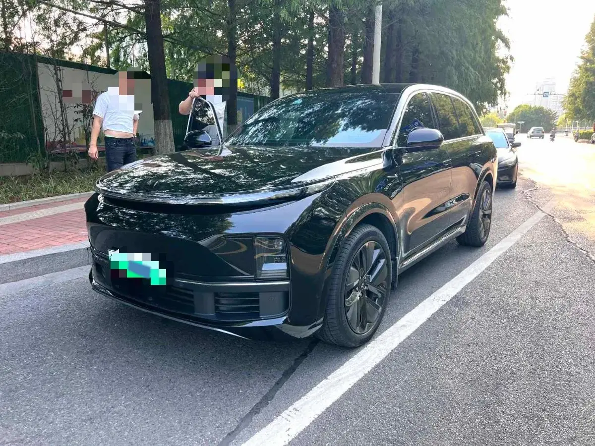 2023 Li L8 Range Extended 154HP REEV 40.9KWH