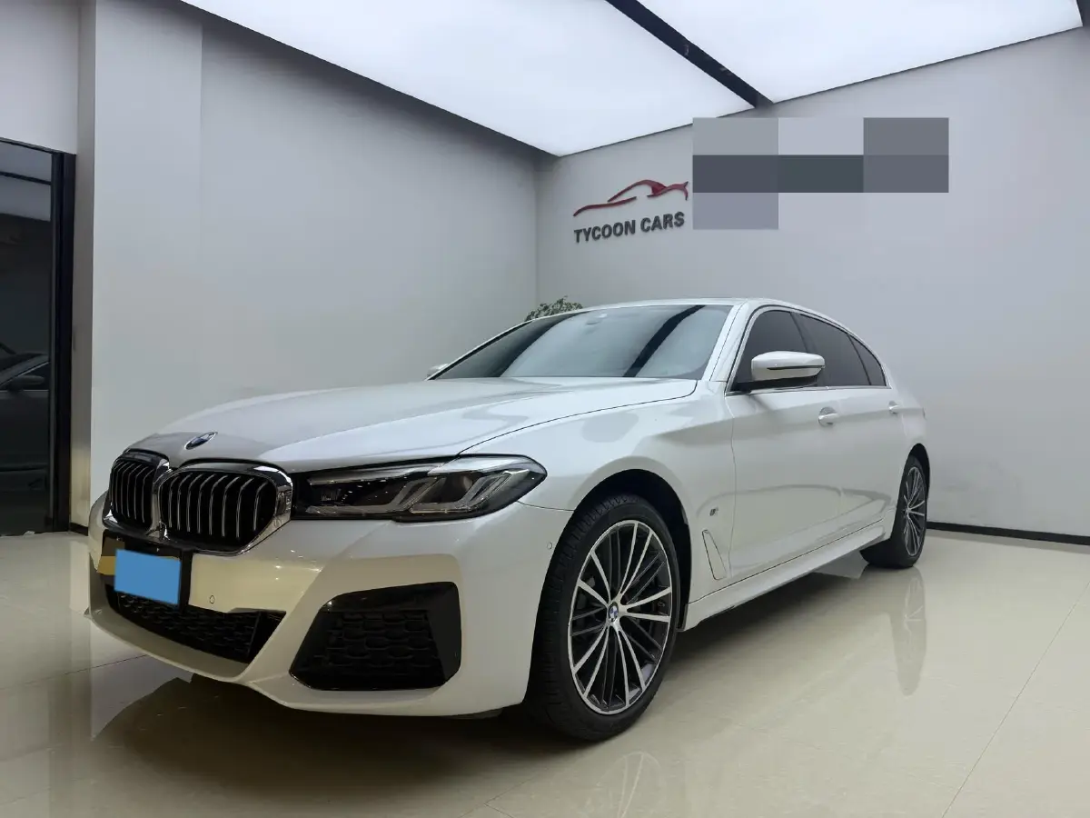 2023 BMW 5 Series 2.0T 245HP L4 8AT