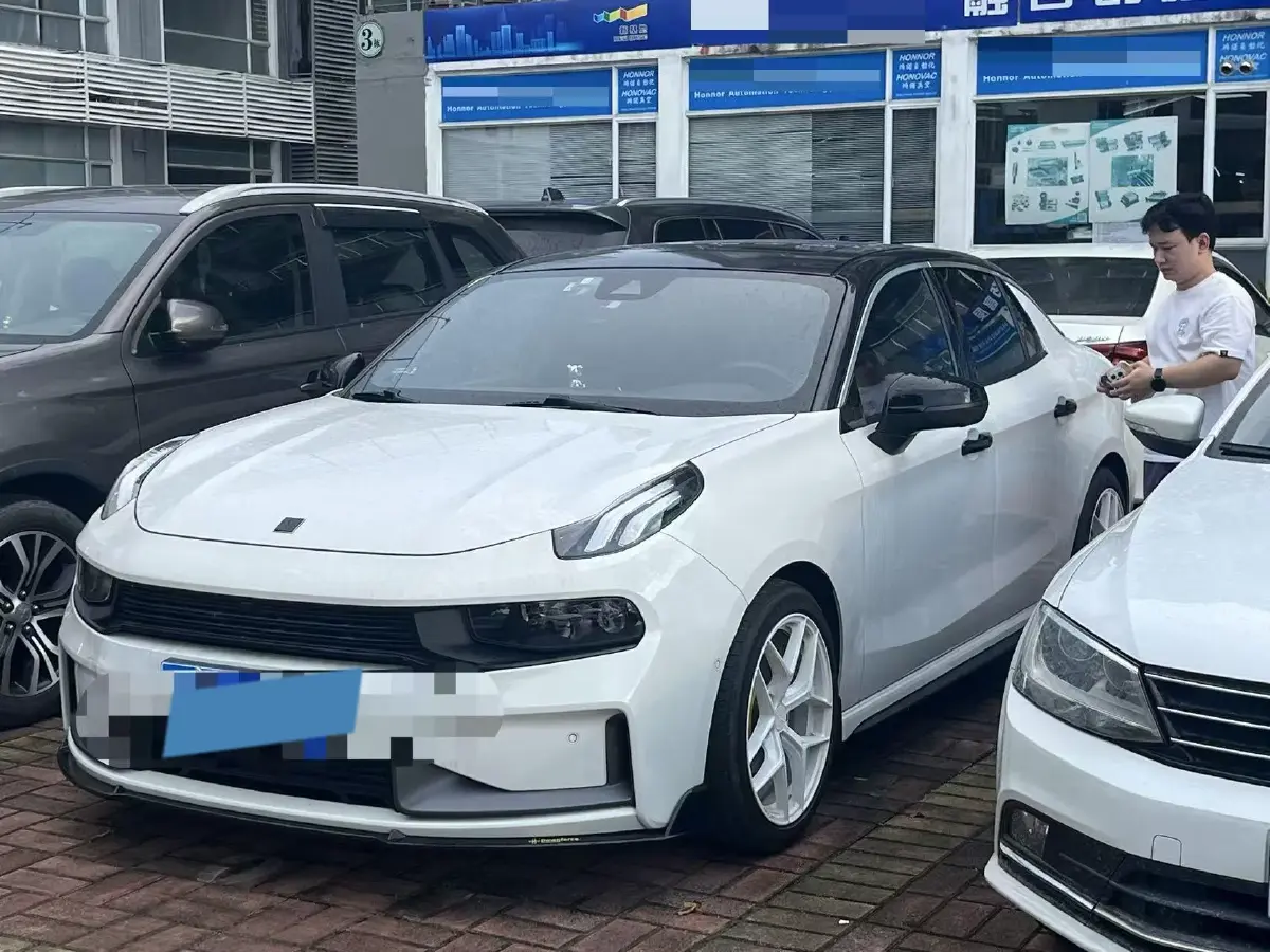 2022 LYNK&CO 03 2.0T 190HP L4 7DCT