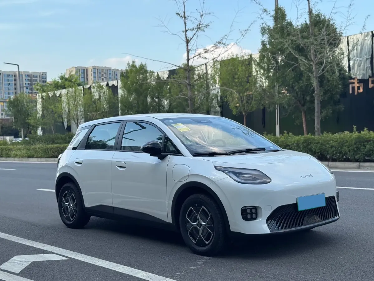 2025 Aion AION UT BEV,autocango,china used car exporter,china ev exporter,chinese used car exporter,chinese used ev exporter