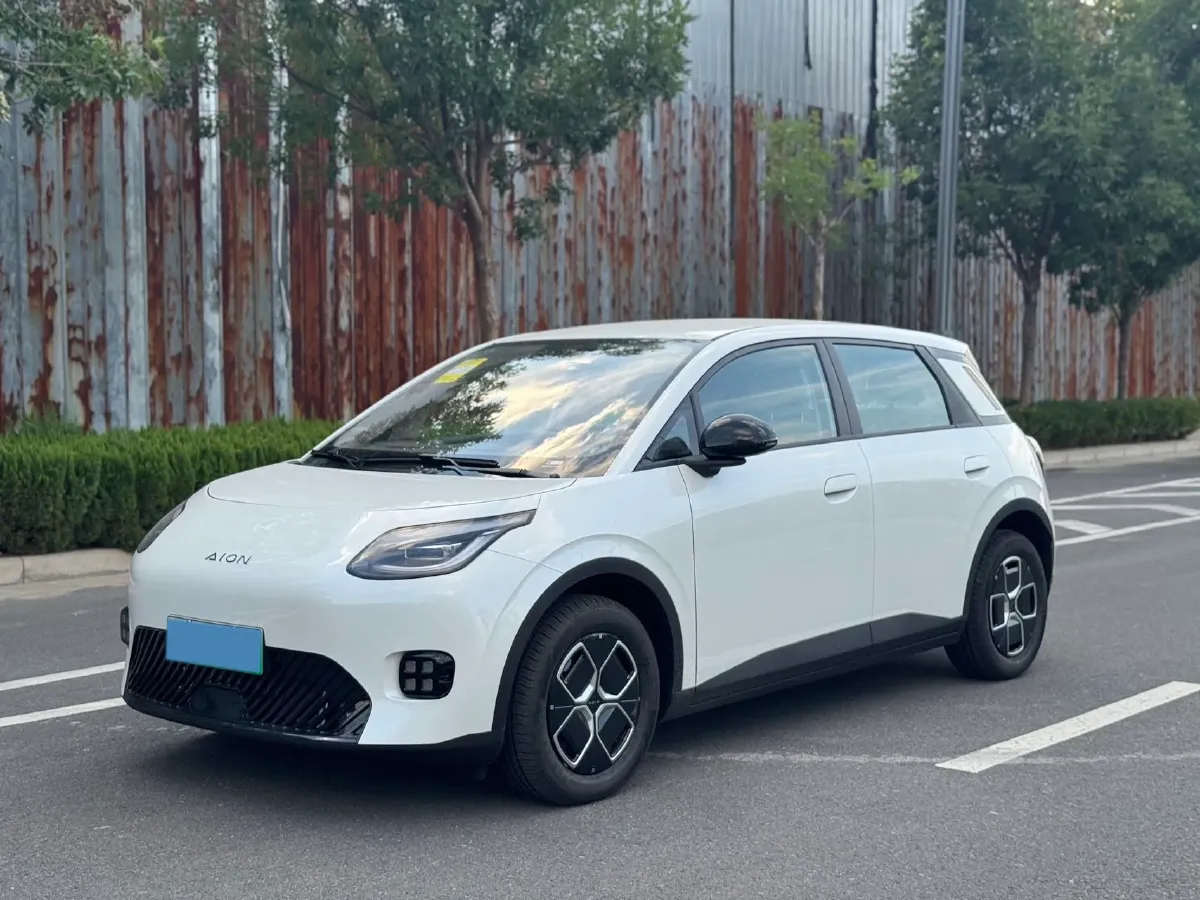 2025 Aion AION UT BEV,autocango,china used car exporter,china ev exporter,chinese used car exporter,chinese used ev exporter