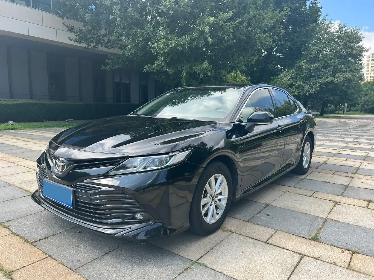 2019 Toyota Camry 2.0L 178HP L4 CVT