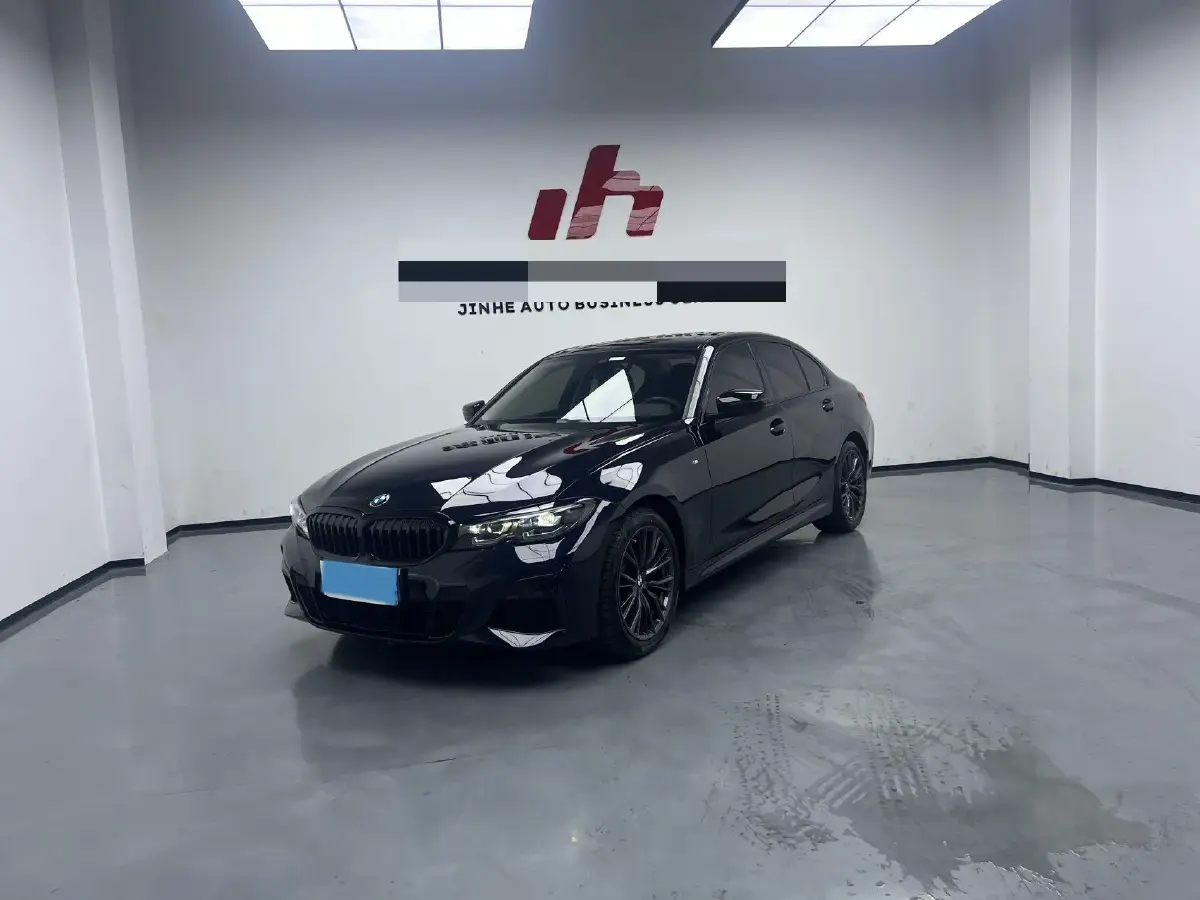 2022 BMW 3 Series 2.0T 184HP L4 8AT