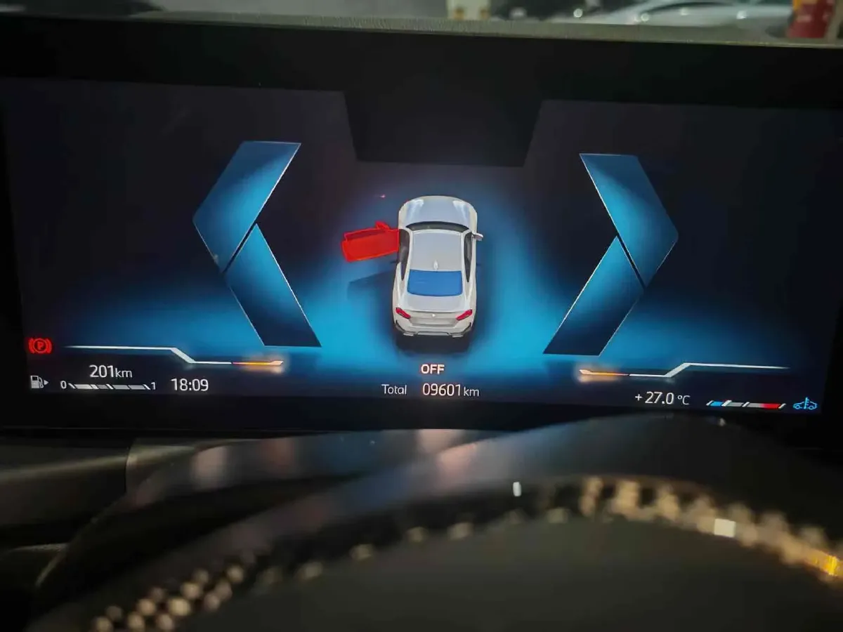 2023 BMW 3.0T 333HP L6 8AT,autocango,china used car exporter,china ev exporter,chinese used car exporter,chinese used ev exporter