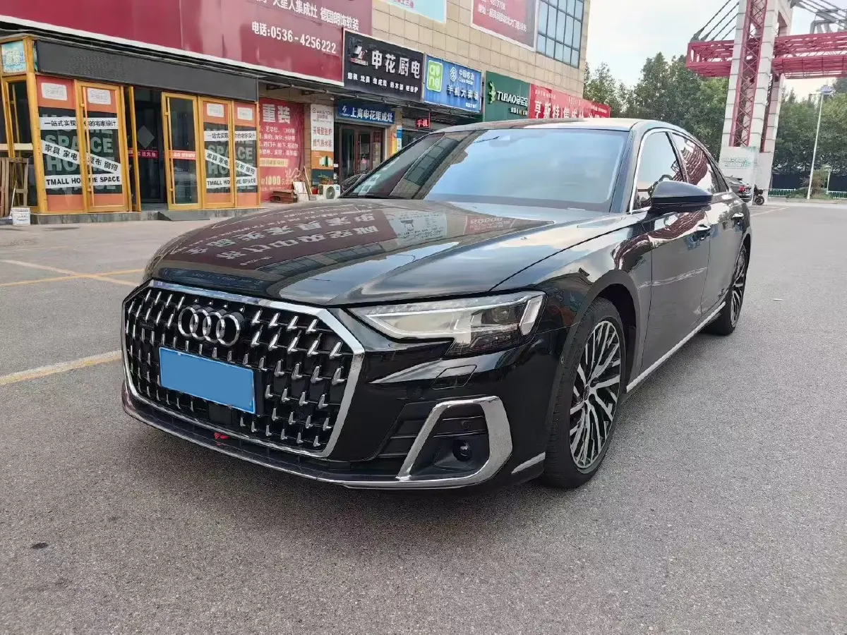 2024 Audi A8 3.0T 286HP V6 8AT