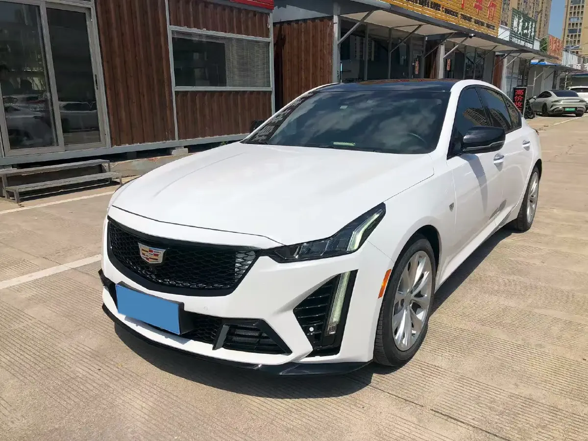 2021 Cadillac CT5 2.0T 237HP L4 10AT