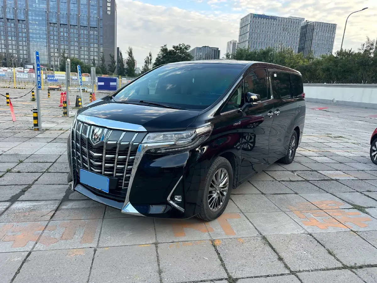 2021 Toyota Alphard 2.5L 117HP L4 E-CVT Hybrid