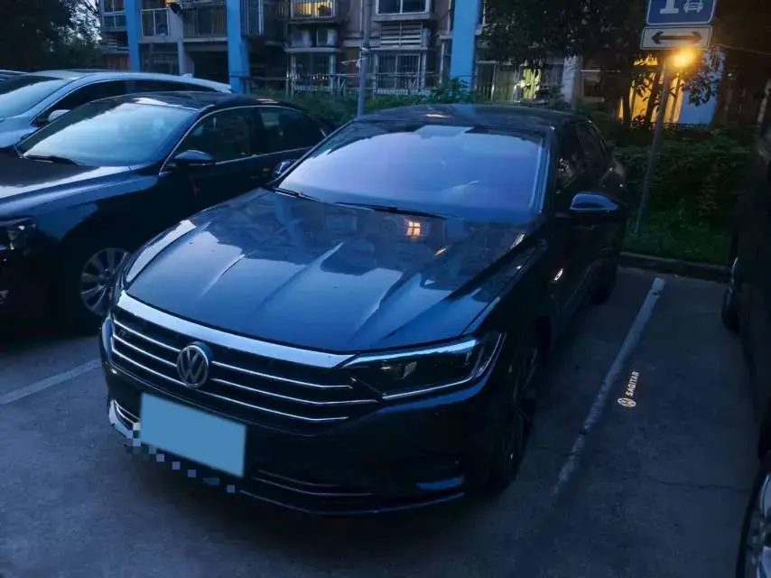 2021 Volkswagen Sagitar 1.4T 150HP L4 7DCT